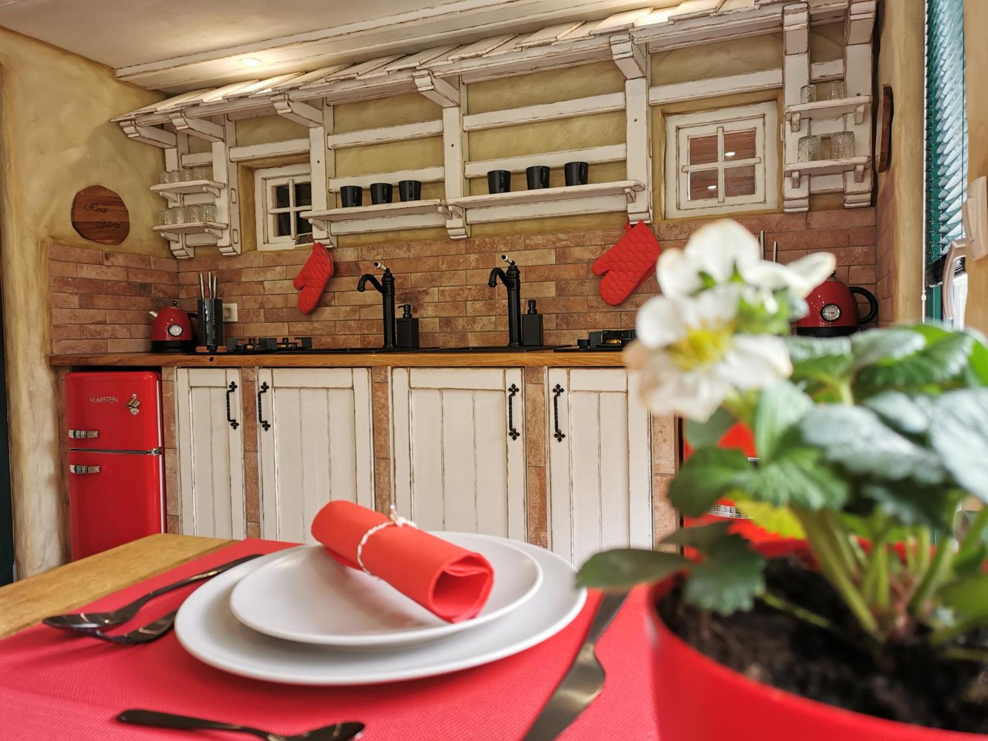 House Gabrijel With Four Seasons Outdoor Kitchen Bled Exterior foto